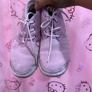 🎀UGG Lilac Suede Lace-Up Boots🎀